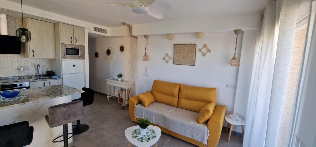 Acogedor,Apartamento.Piscina, Vistas, Terraza Бенальмадена Экстерьер фото