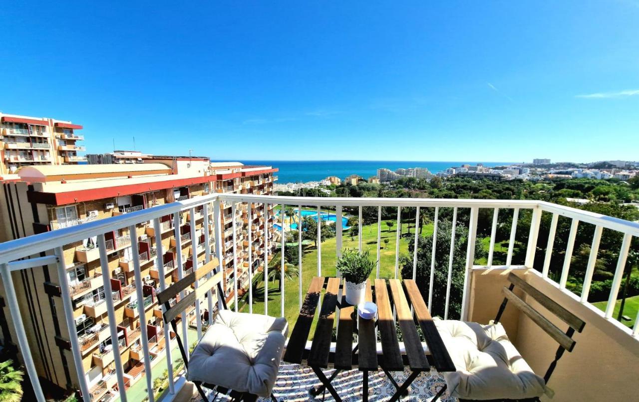 Acogedor,Apartamento.Piscina, Vistas, Terraza Бенальмадена Экстерьер фото
